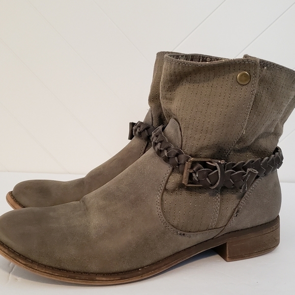 Roxy Brown Western Style Slouchy Ankle Boots Women's Size 8.5 - Picture 6 of 10